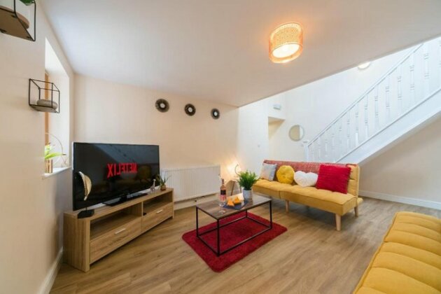Comfy Mezzanine Suite By Jesouth - Photo2