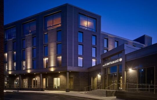 Doubletree By Hilton Hull