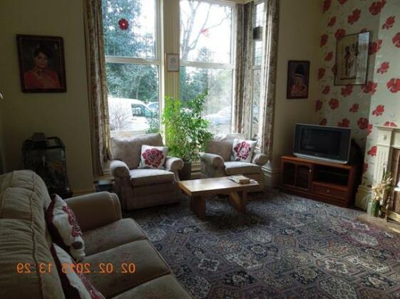 Earlsmere Guesthouse - Photo2