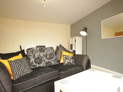 Old Town Apartment Hull - Photo5