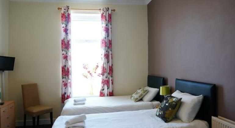 The Vale Apart Hotel - Photo4