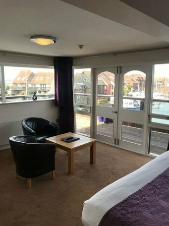 Boathouse Hotel Hythe and Dibden - Photo5