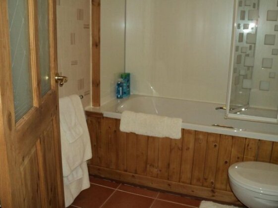 Nursery Cottages - Photo5