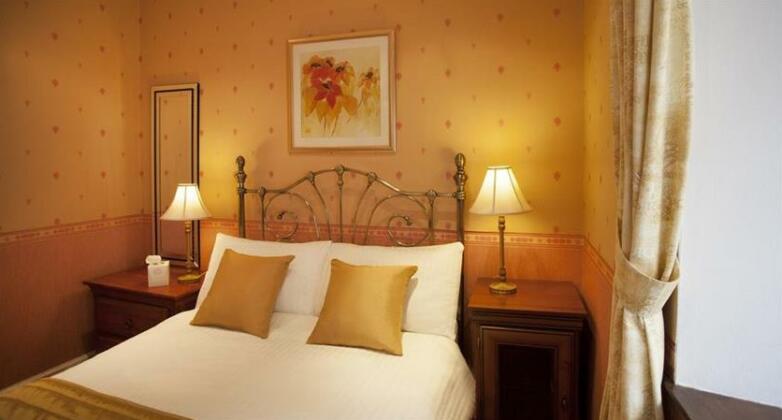 Roseneath Guest House Inverness - Photo4