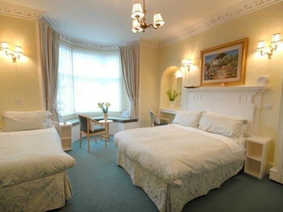 St Ann's Guest House Inverness - Photo2