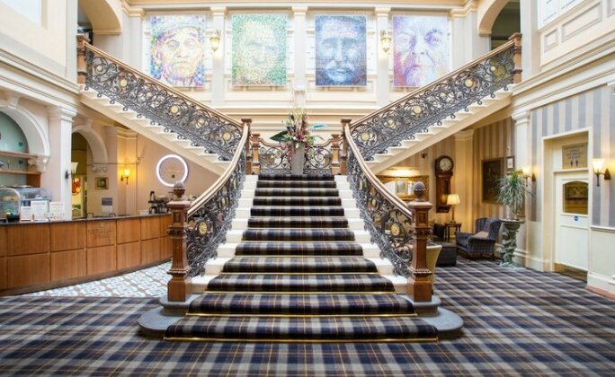 The Royal Highland Hotel - Photo2