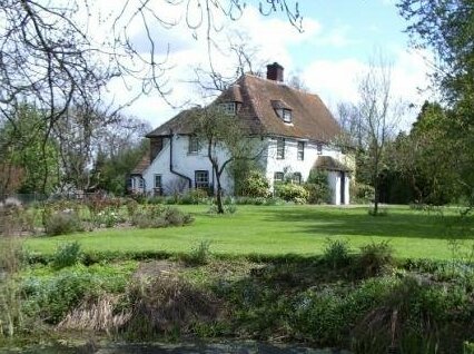 Olde Moat House Ivychurch - Photo2