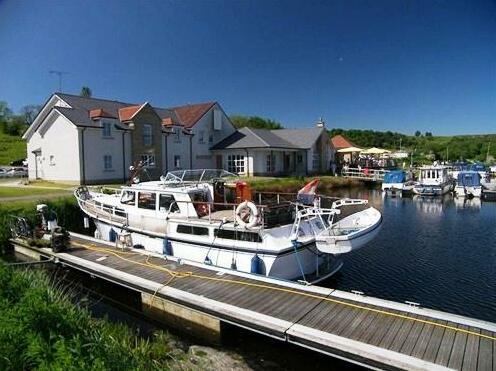 The Boathouse Kilsyth - Photo2