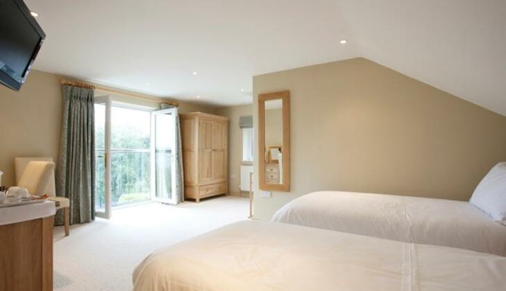 Cleeves Wood Bed and Breakfast Corsham - Photo4