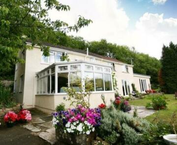 Cleeves Wood Bed and Breakfast Corsham