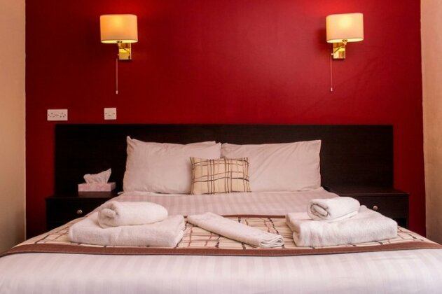 Kings Arms Hotel - A Bespoke Hotel - Photo4