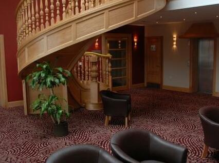 Curran Court Hotel - Photo4