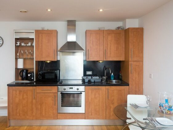 Live in Leeds City Apartments - Photo5
