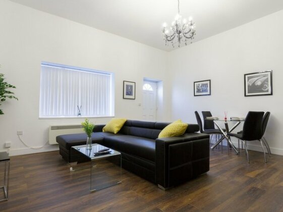 Live in Leeds Greenhill Bungalows - Photo2