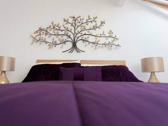 Luxurious Serviced Apartments - Photo2