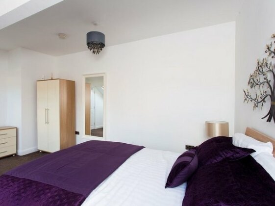 Luxurious Serviced Apartments - Photo3