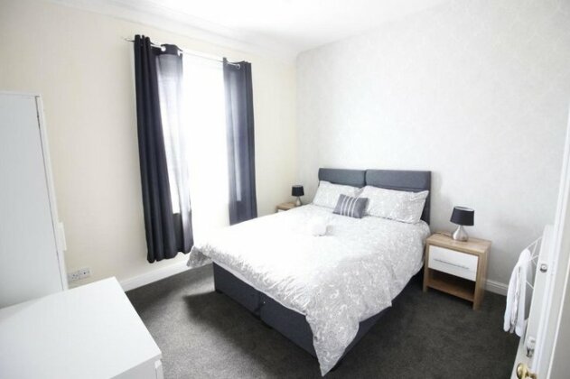 City Centre Heart of Leicester PAD - Photo2