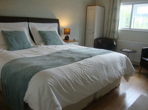 Canal View Bed And Breakfast - Photo2