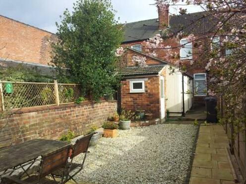 Lincoln Self Catering