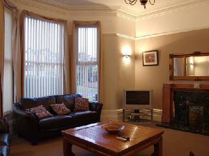 Holly House Bed and Breakfast Liverpool - Photo5