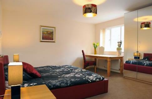 Newstead Woods Apartments Woolton Liverpool - Photo5
