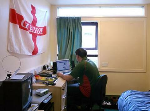University of Liverpool Mc Nair Hall Student Accommodation - Photo3