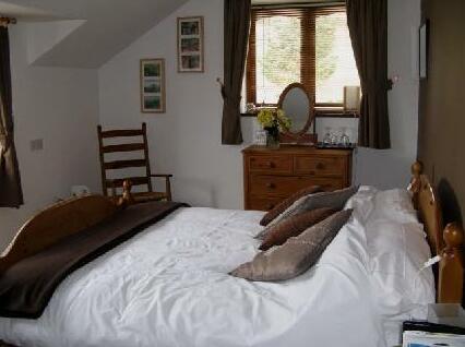 Cysgod y Coed Self Catering Accommodation - Photo3