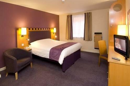 Hotel Premier Inn Glan Conwy Llandudno Junction | Book Now