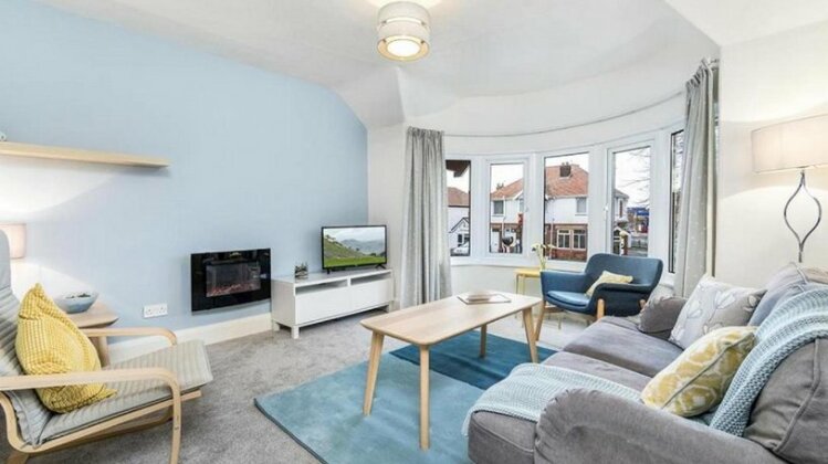 Gwylan Apartment in Penrhyn Bay modern and beautifully presented - Photo2
