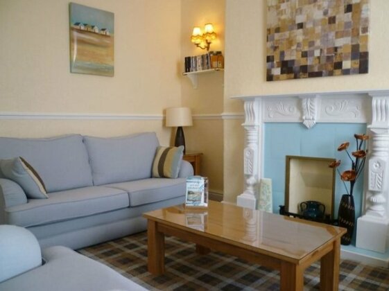 St Hilary Guest House - Photo5