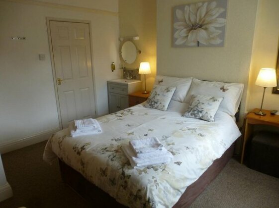 The Kenmore Guest House - Photo5