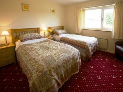 Brynllydan Country Guest House - Photo5