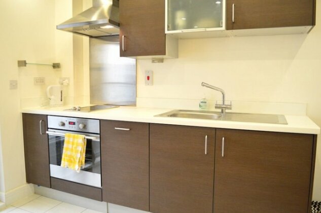 1 Bed Flat In Whitechapel With Roof Terrace - Photo5