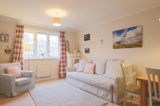 1 Bedroom Flat In Putney London - Photo2