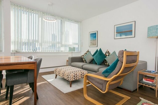 2 Bedroom Apartment In Central London - Photo2