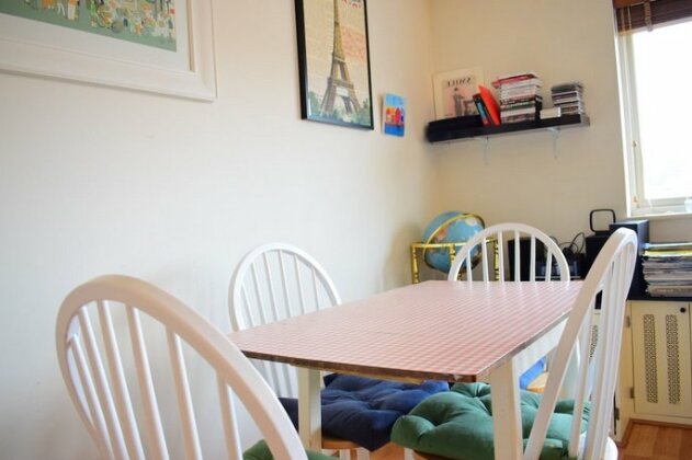 2 Bedroom Flat In North West London With Wifi - Photo5