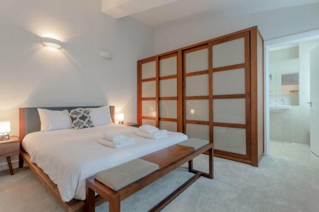 2 Bedroom Loft Near Edgware Road - Photo3
