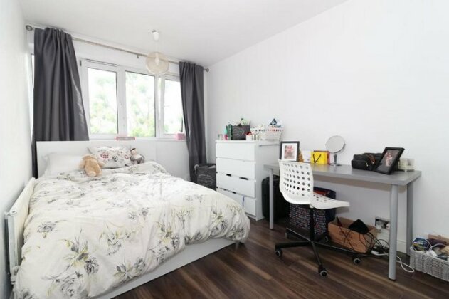 4 Bedroom Available In Tower Bridge London - Photo5