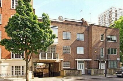 6-Bedroom House On Marble Arch