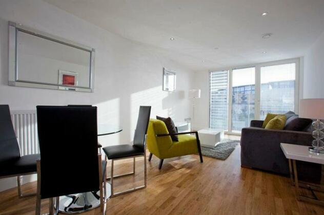Apple Apartments Greenwich - Photo4