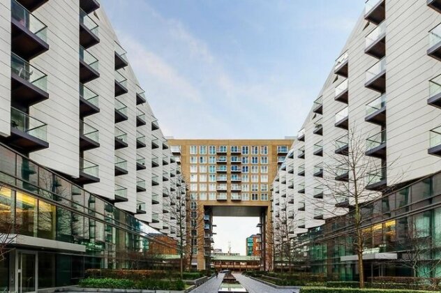 Baltimore Wharf Apartments London