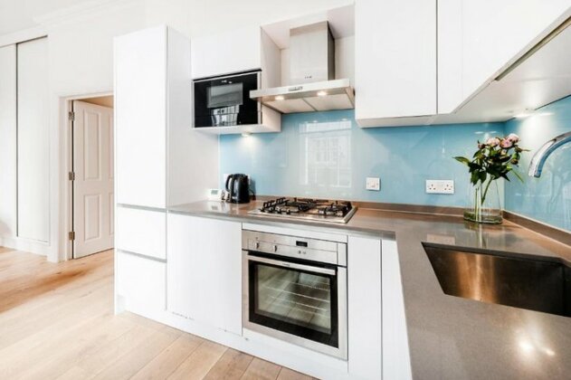 BE Piccadilly Circus Apartments - Photo3