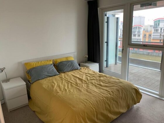 Beautiful 1 Bed Appartment Near Greenwich 02