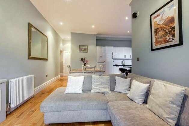 Beautiful 2 bed in heart of West London - Photo3