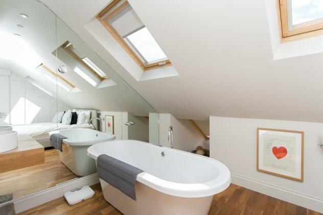 Beautifully Modern 4 bed home in Crouch End - Photo5