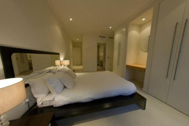 Canary Wharf Waterfront Apartments - Photo5
