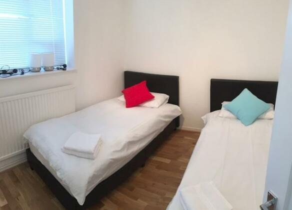 Central London 2 Bedroom Apartment - Photo3