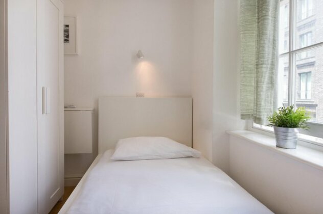 Charlotte Street Rooms by Allo Housing