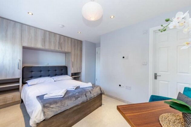 Chic Apartments in the heart of Camden by City Stay London - Photo4