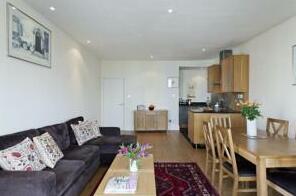 Colville Road by Onefinestay - Photo4